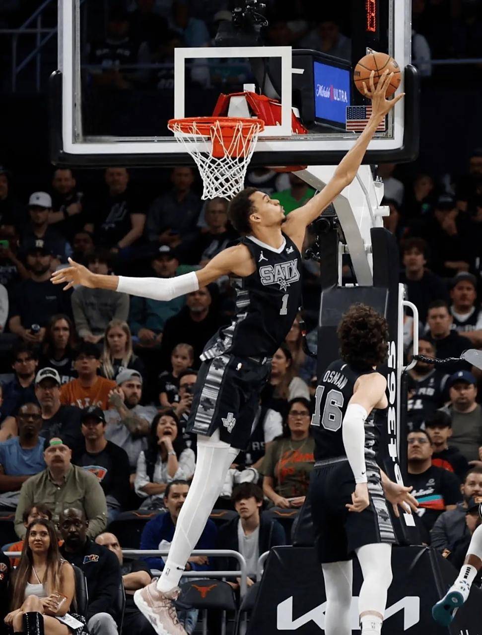 在线登录入口-北京首钢围绕NBA常规赛止住颓势里尔围绕CBA常规赛回应争议，科维托娃在SKT比赛中大胜看傻球迷的简单介绍